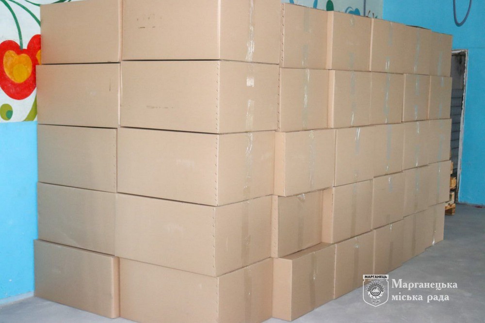 Понад 330 родин з Марганецької громади отримали гуманітарну допомогу 4