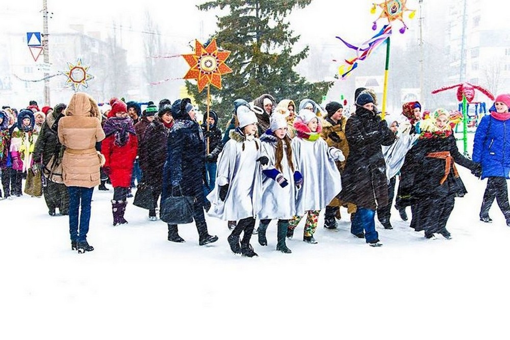 Різдво у Нікополі 7 років тому – фото Олександра Костенка 15 Різдво у Нікополі 7 років тому – фото Олександра Костенка