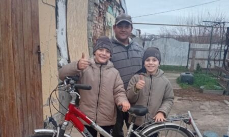 Родині на Нікопольщини благодійники подарували велосипед 2