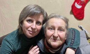 Терцентр Нікополя закликає турбуватися про свої батьків 4