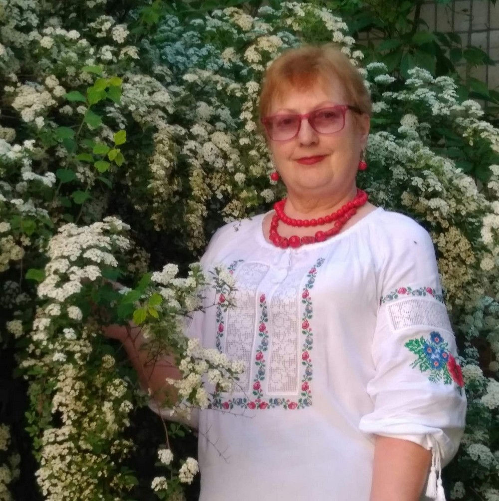 Тетяна Ніжник.