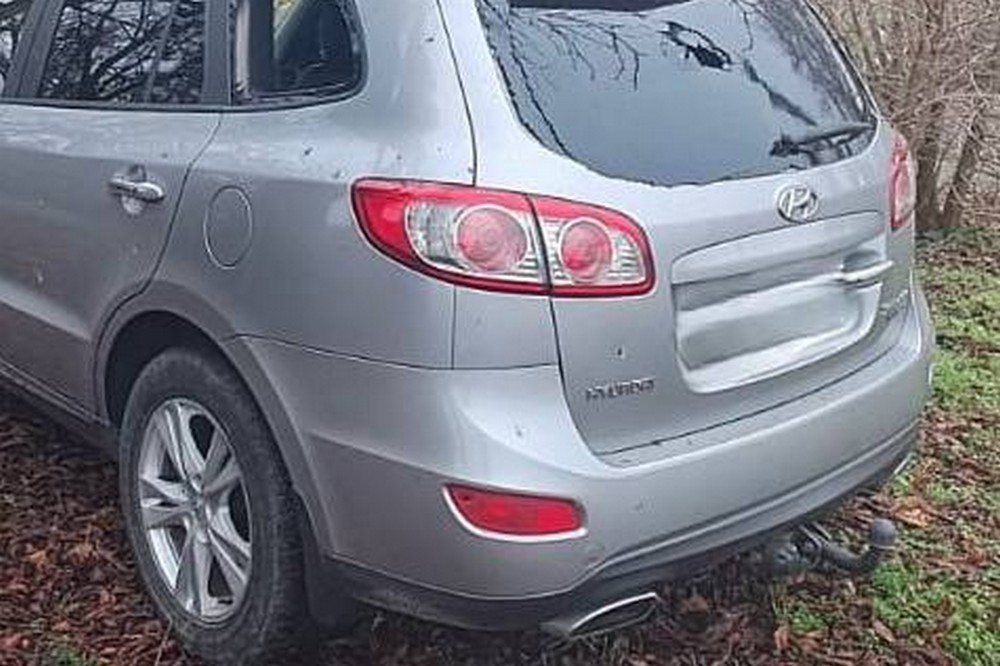 У Нікополі поранено жінку, побито багатоповерхівки, магазин, під обстрілами були також район і Криворіжжя (фото) 12 У Нікополі поранено жінку, побито багатоповерхівки, магазин, під обстрілами були також район і Криворіжжя (фото) 12