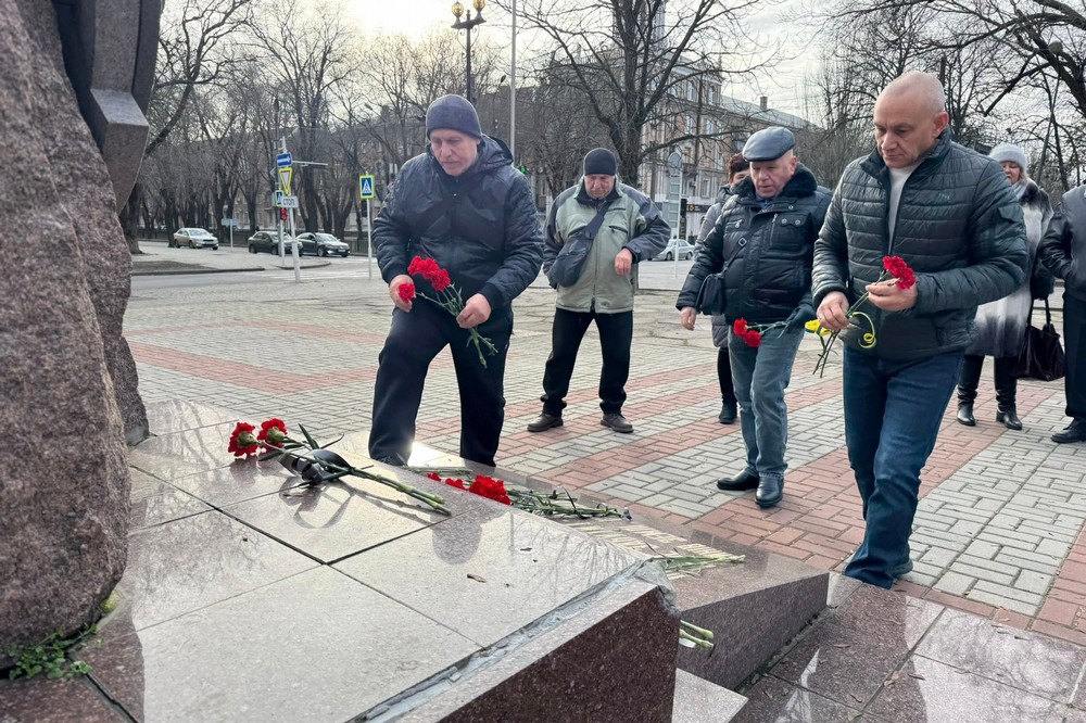У Нікополі вшанували учасників ліквідації аварії на Чорнобильській АЕС 6 У Нікополі вшанували учасників ліквідації аварії на Чорнобильській АЕС 6