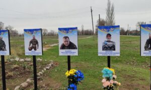 У селі на Нікопольщині відкрили Алею слави полеглих Захисників