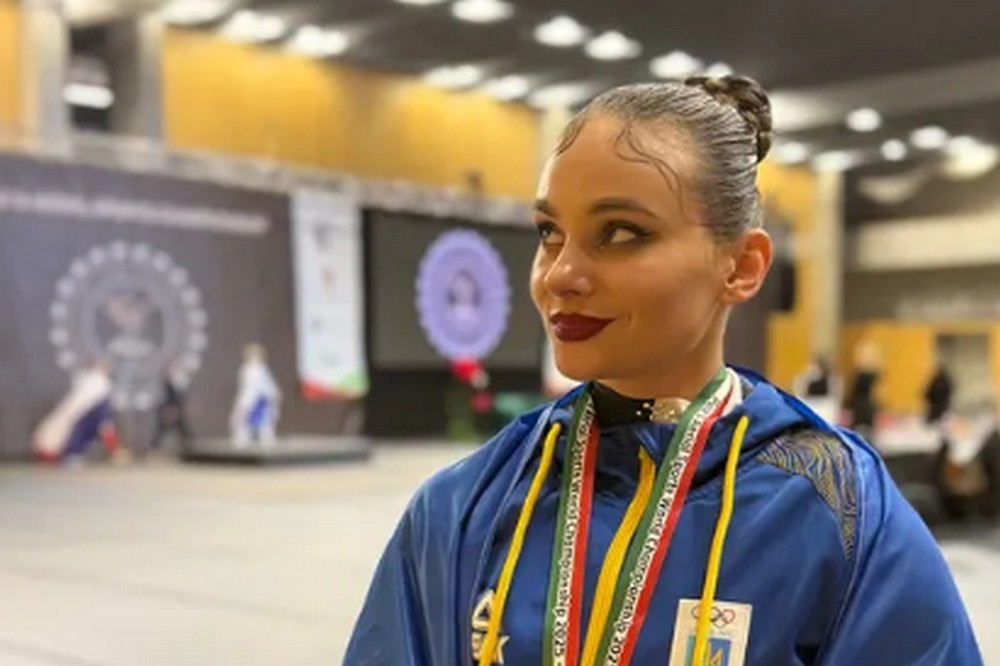 Уродженка Нікопольщини стала бронзовою призеркою Чемпіонату світу з повітряної гімнастики 2 Уродженка Нікопольщини стала бронзовою призеркою Чемпіонату світу з повітряної гімнастики 2