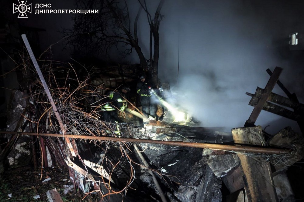 Внаслідок нічної атаки на Кривий Ріг 5 Внаслідок нічної атаки на Кривий Ріг 5