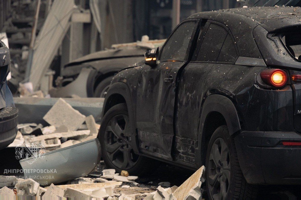 Ворог гатив по Нікопольщині, у Дніпрі зросла кількість поранених важкий день 1 грудня на Дніпропетровщині 3