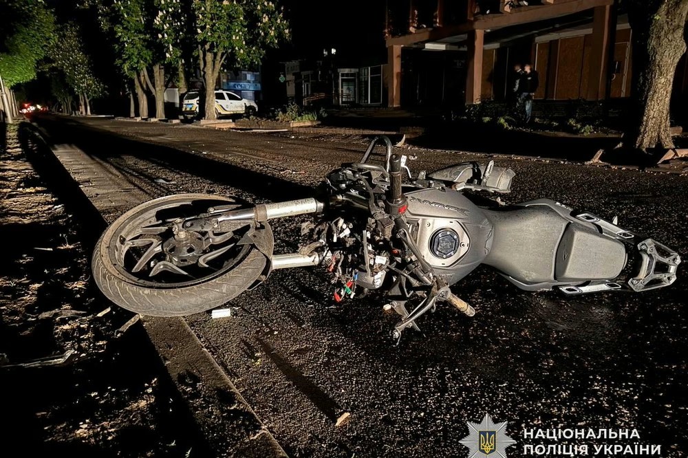 Криваві обстріли, ДТП з підлітками, сніг у квітні, сітки, світло: головні події Нікополя і району у 2025 році (фото) Криваві обстріли, ДТП з підлітками, сніг у квітні, сітки, світло: головні події Нікополя і району у 2025 році (фото)