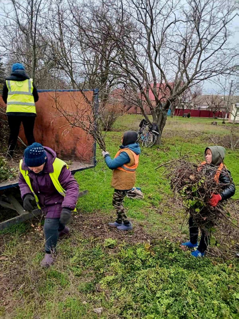 комунальники Марганця 2 комунальники Марганця 2