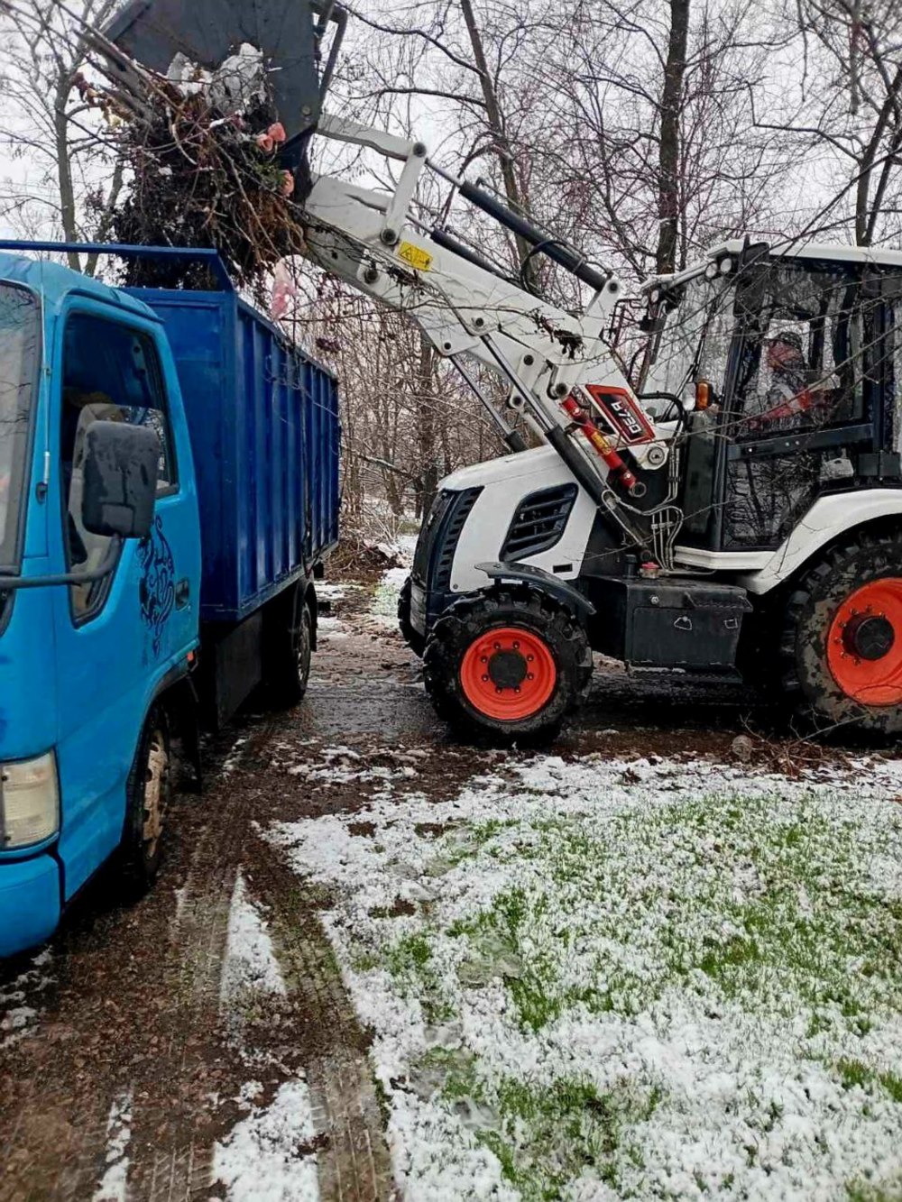 комунальники Марганця 7 комунальники Марганця 7
