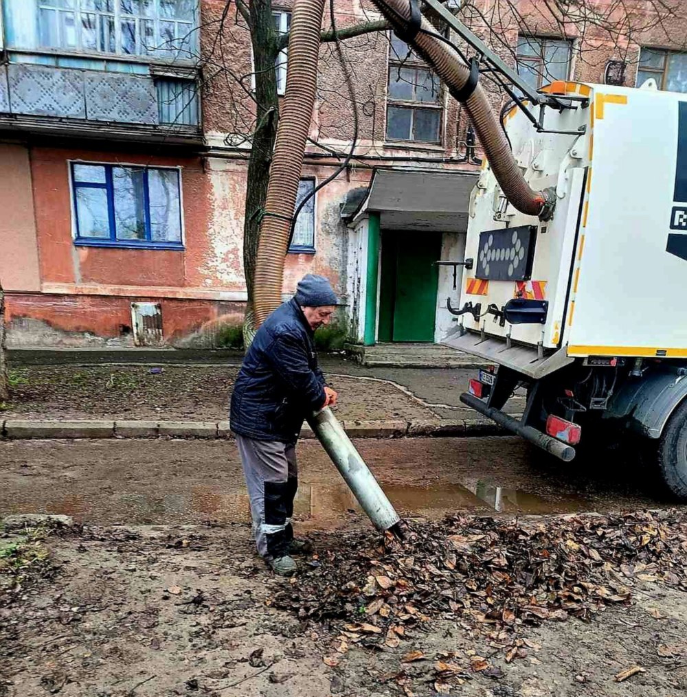 комунальники Марганця 3