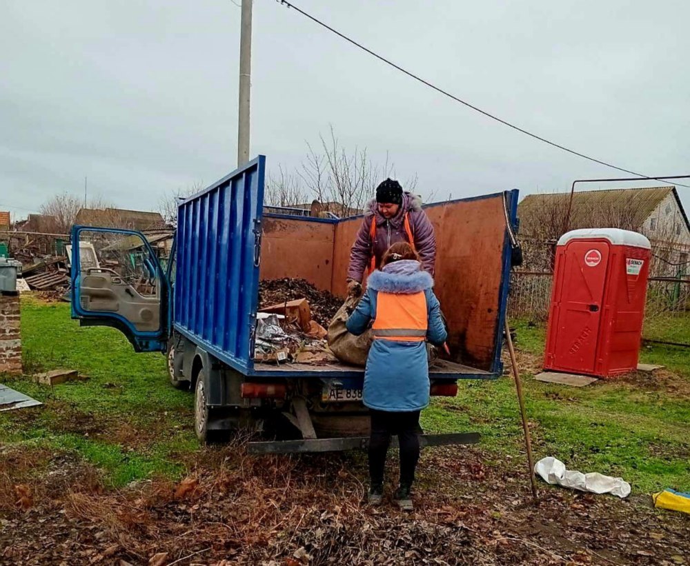 комунальники Марганця 7