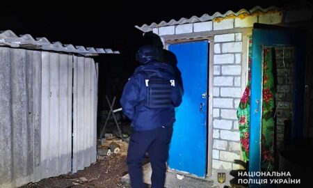 наслідки обстрілів Нікополя та області, зафіксували поліцейські (фото) 2