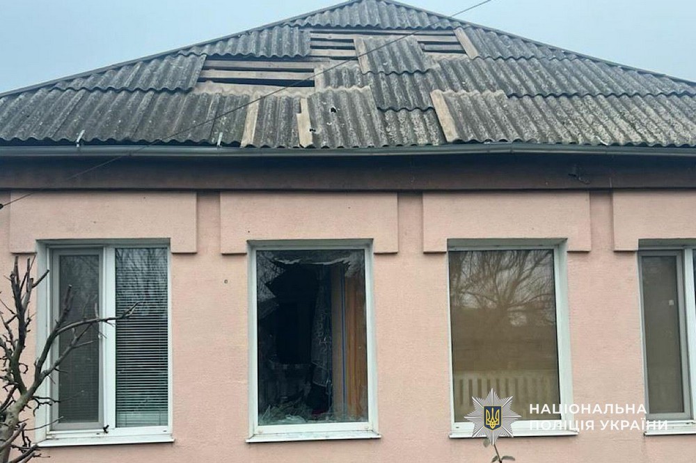 наслідки обстрілів Нікополя та області, зафіксували поліцейські (фото) 3