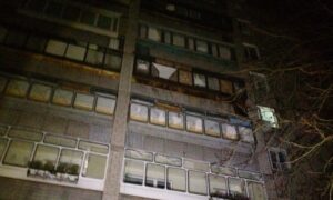 У Нікополі понівечена багатоповерхівка, у Тернівці виникла пожежа через ранковий удар БпЛА – як пройшла ніч 1 грудня на Дніпропетровщині