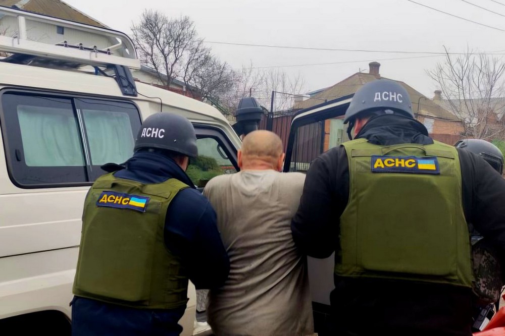 У Нікополі вже двоє поранених, серед них 10-річна дитина (фото)