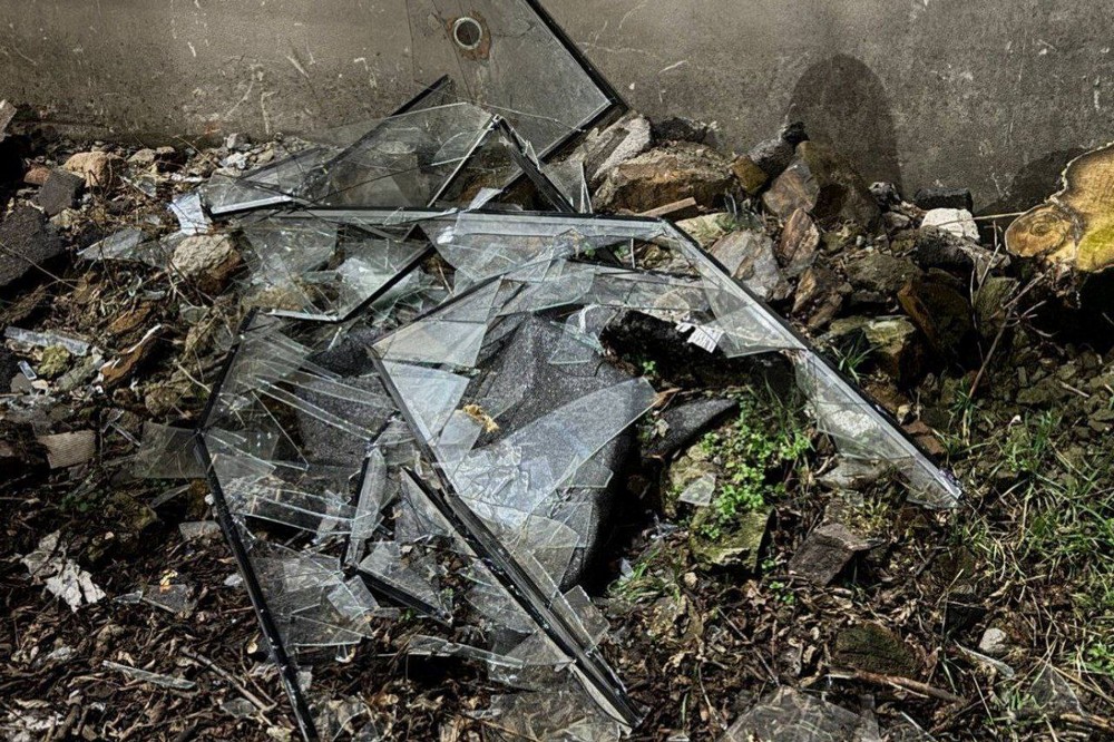 У Нікополі є поранена, згоріло авто, у Кривому Розі зросла кількість постраждалих, ворог масовано атакував область БпЛА