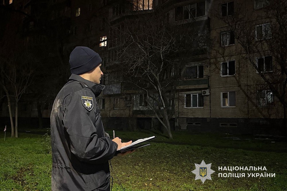 10 поранених, серед них дитина: страшні наслідки обстрілів Нікополя і Кривого Рогу (фото)