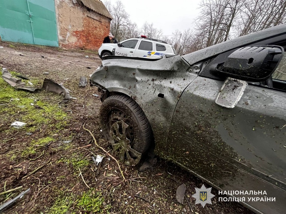 10 поранених, серед них дитина: страшні наслідки обстрілів Нікополя і Кривого Рогу (фото)