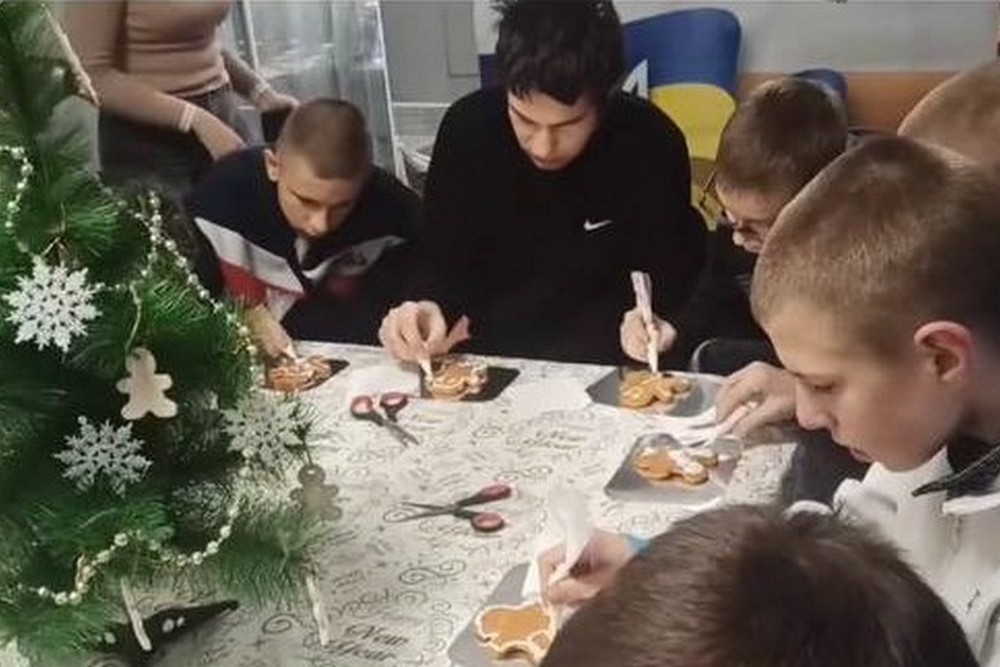 У Покрові відкрили майстерню святого Миколая: фото У Покрові відкрили майстерню святого Миколая: фото