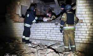 Хлопчик загинув, а батьки поранені – у ДСНС розповіли про смертельний обстріл Дніпропетровщини