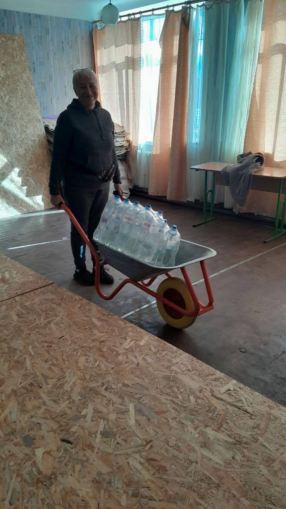 Гуманітарна допомога у Червоногригорівській громаді: що отримали мешканці у листопаді (фото)