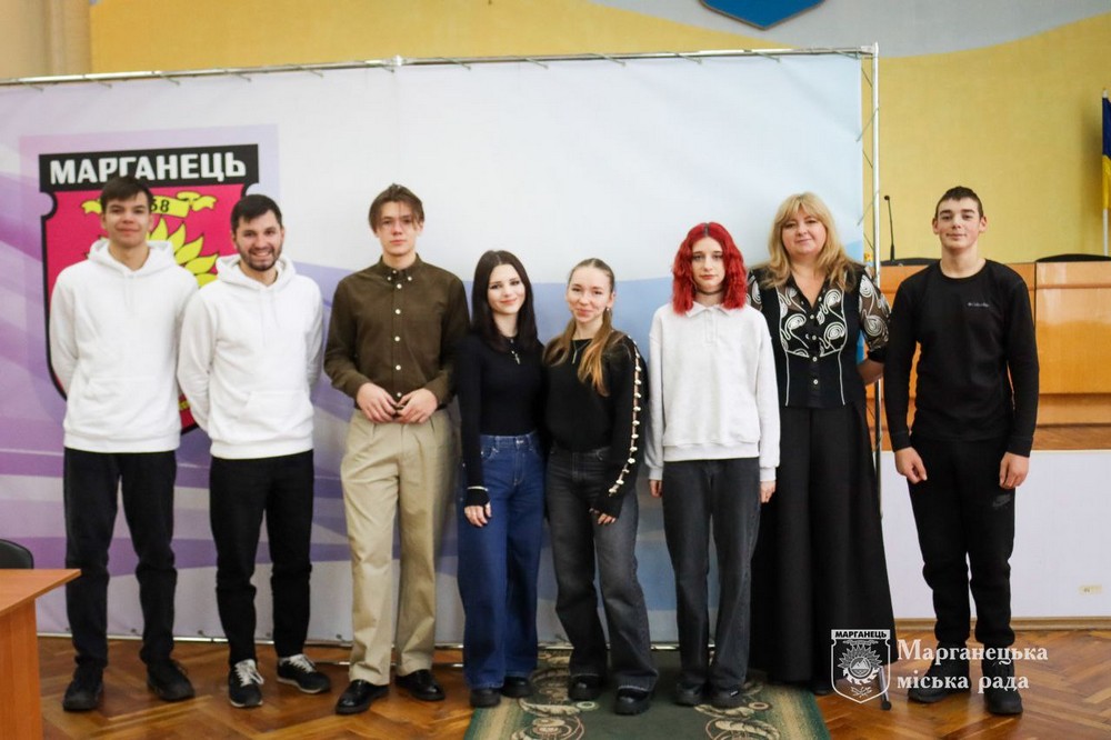 У Марганці сьогодні відбулося перше офлайн засідання Молодіжної ради (фото)