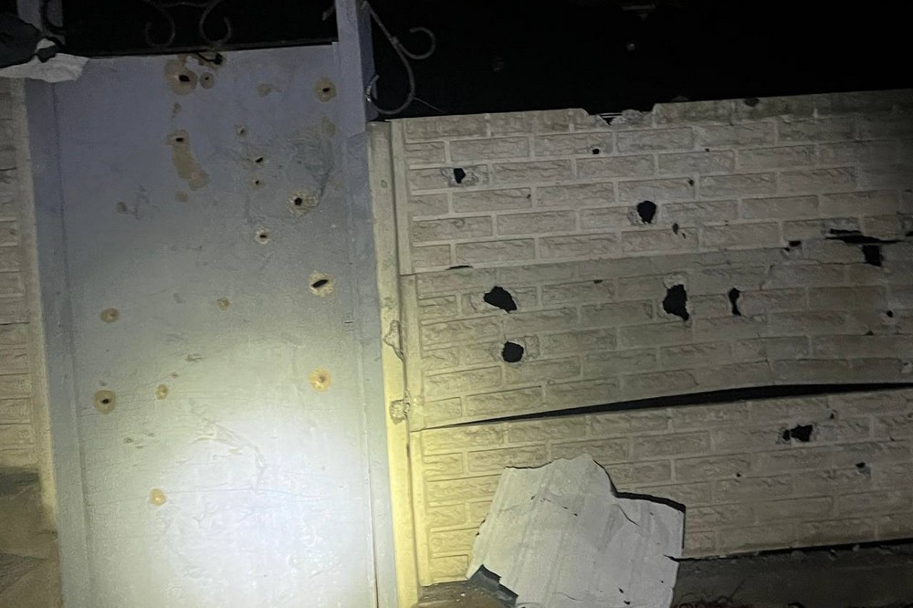 У Нікополі постраждала дитина, ворог масовано атакував область, виникли пожежі і багато руйнувань У Нікополі постраждала дитина, ворог масовано атакував область, виникли пожежі і багато руйнувань