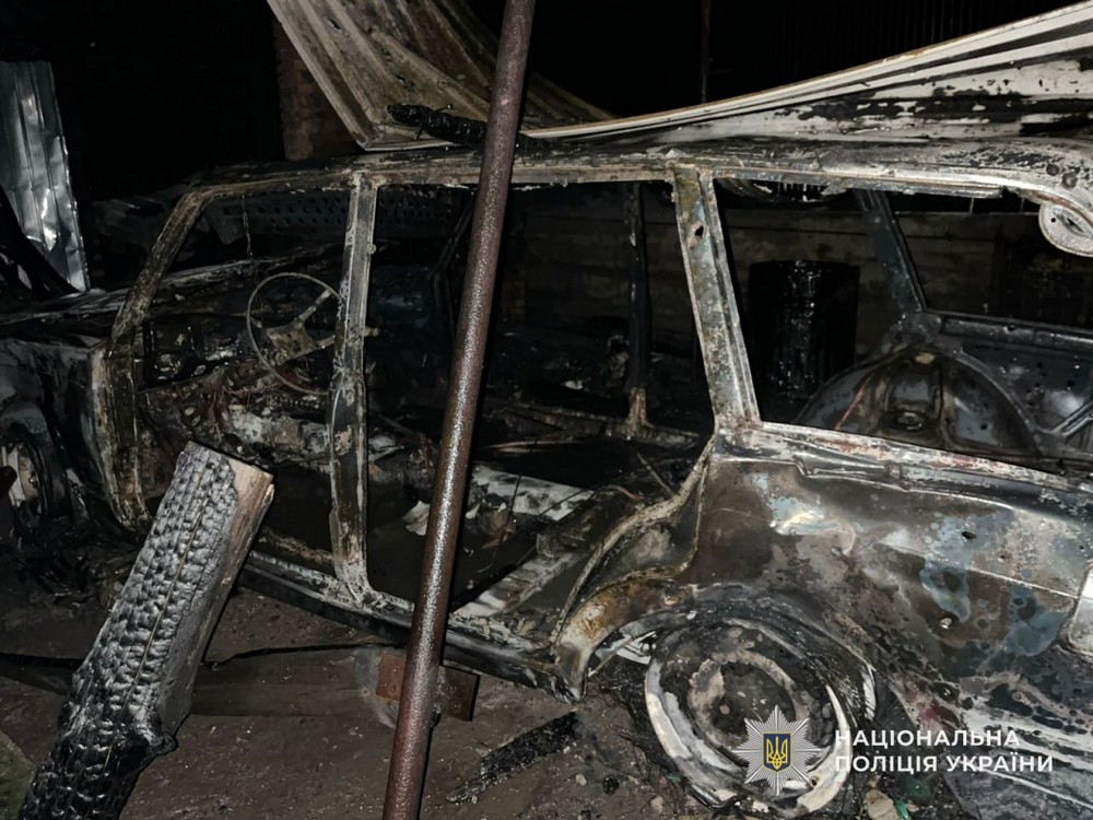 Поліція розповіла про наслідки обстрілів Дніпропетровщині за добу. У Нікополі і передмісті Дніпра є поранені.