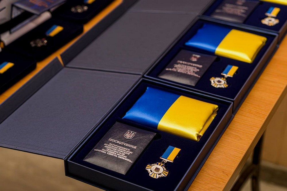 Голова Дніпропетровської облради привітав із Днем ЗСУ воїнів Сил безпілотних систем Голова Дніпропетровської облради привітав із Днем ЗСУ воїнів Сил безпілотних систем