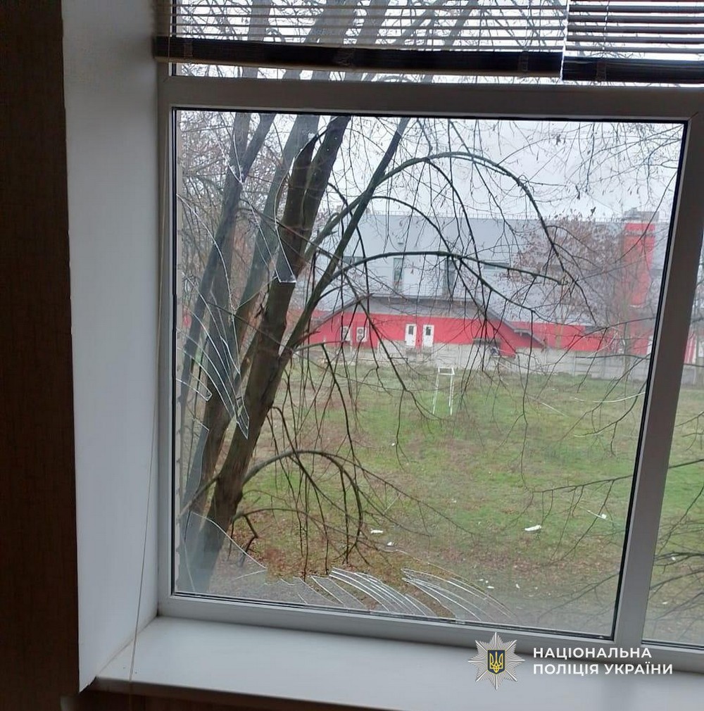 Фото наслідків ворожих атак на Нікопольщині