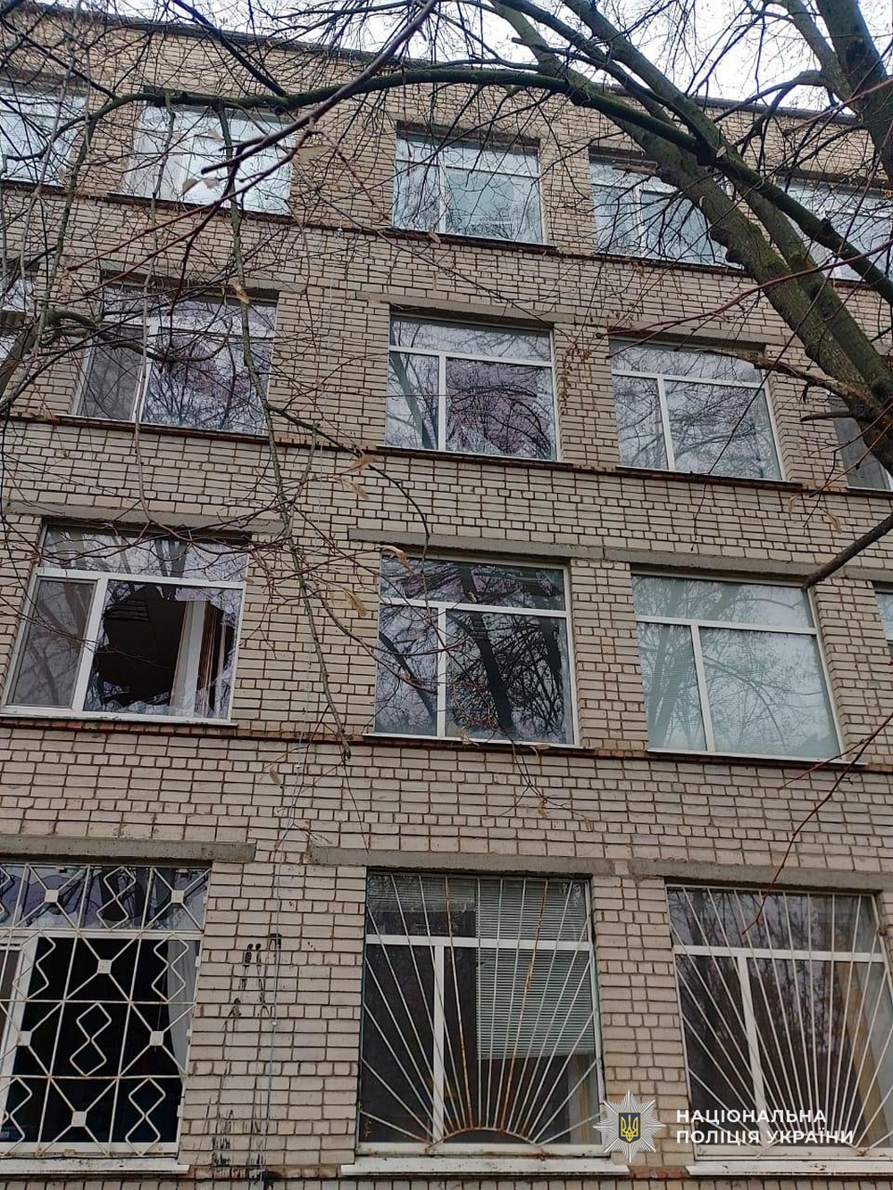 Фото наслідків ворожих атак на Нікопольщині