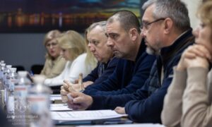 Завершили евакуацію дітей, вивозять навчальні та медзаклади, історичні цінності: про ситуацію на Синельниківщині