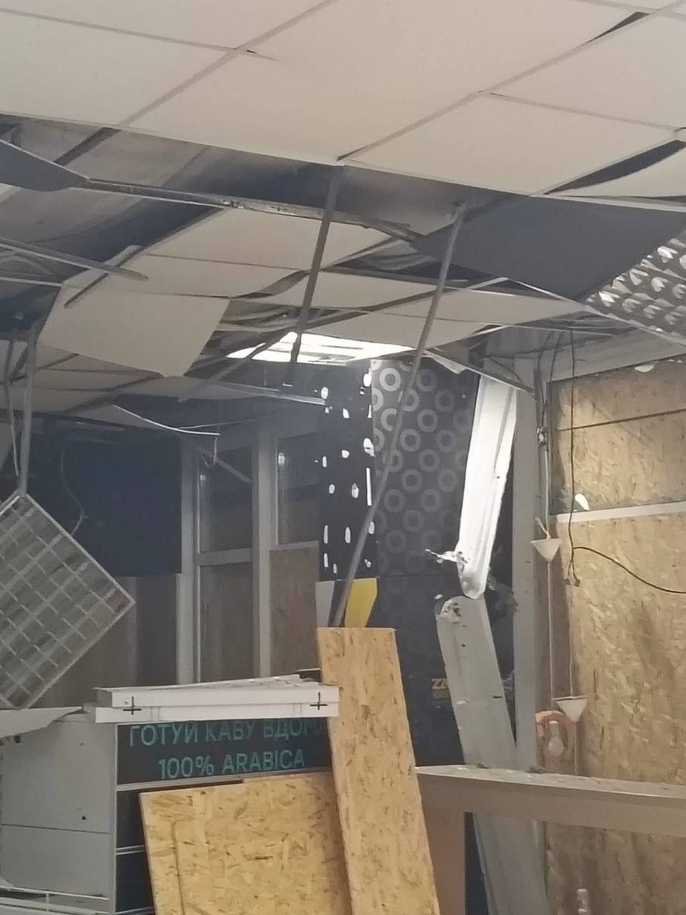 Фото наслідків ударів по Нікопольщині Фото наслідків ударів по Нікопольщині