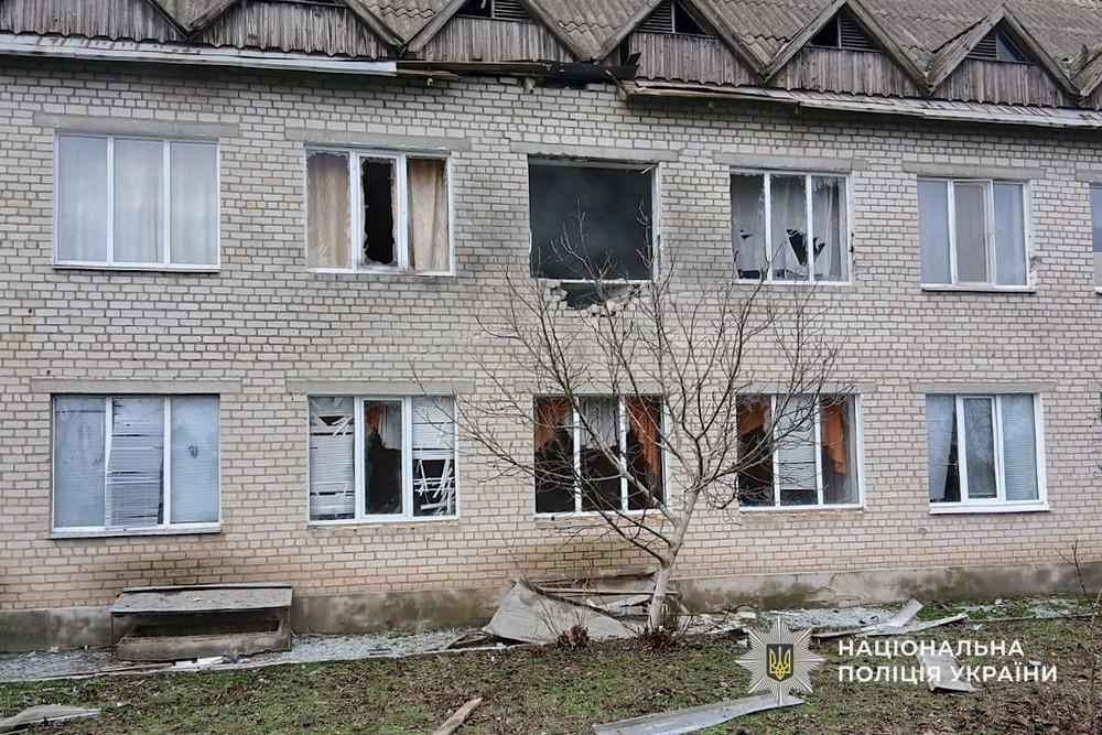 Фото наслідків ворожих атак на Дніпропетровщині Фото наслідків ворожих атак на Дніпропетровщині