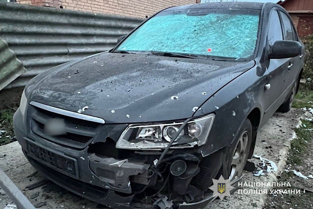 На Нікопольщині поранено цілу родину, на Синельниківщині постраждали рятувальник і цивільний – поліція про наслідки ворожих атак На Нікопольщині поранено цілу родину, на Синельниківщині постраждали рятувальник і цивільний – поліція про наслідки ворожих атак