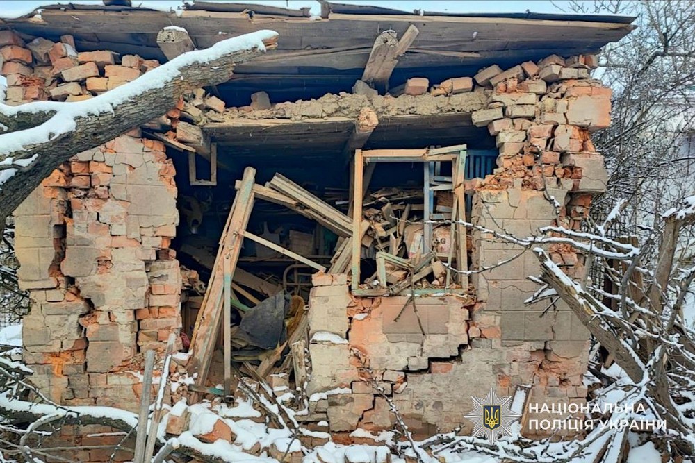 На Нікопольщині цілями ворога стали АЗС, комунальне підприємство, авто, магазин, у Кам’янському понівечене підприємство – поліція На Нікопольщині цілями ворога стали АЗС, комунальне підприємство, авто, магазин, у Кам’янському понівечене підприємство – поліція