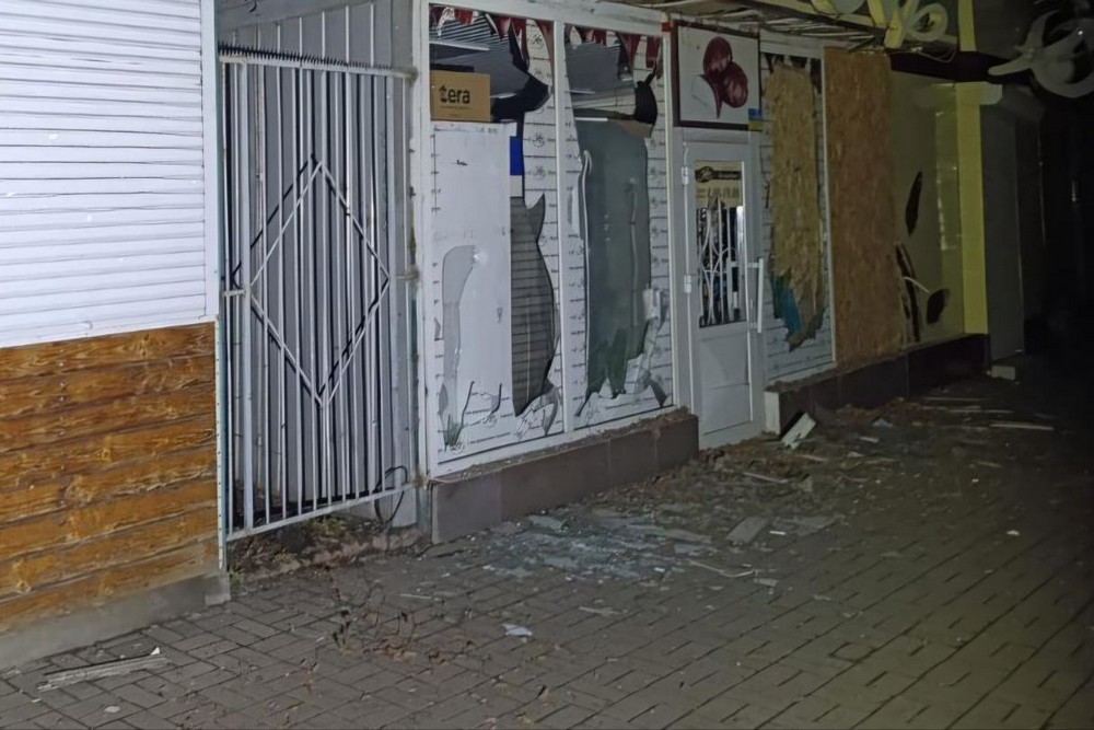 Фото наслідків обстрілів Нікополя