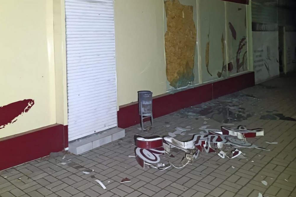 Фото наслідків обстрілів Нікополя