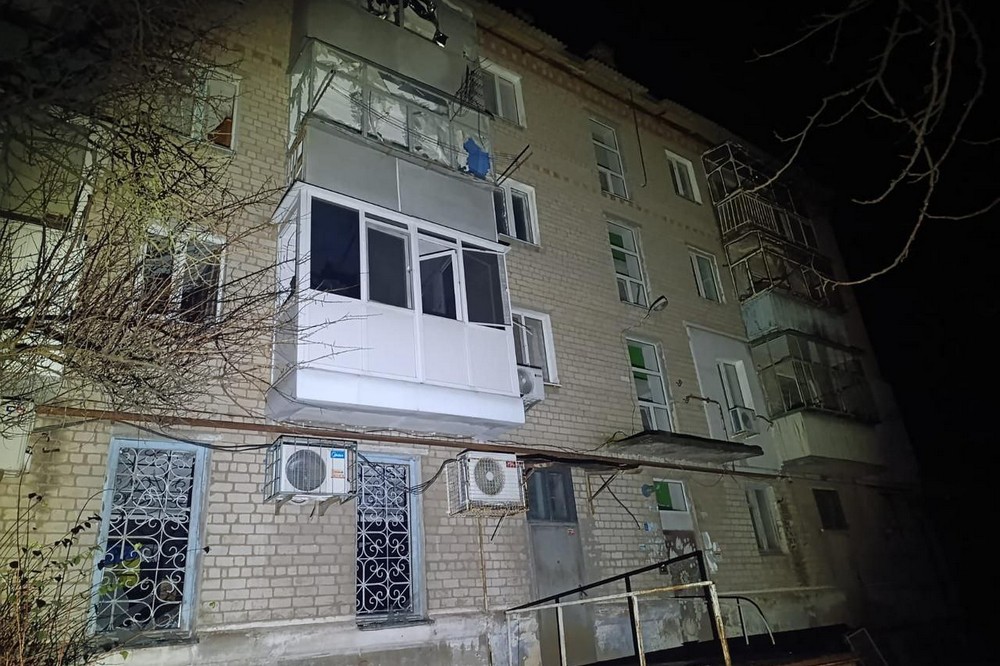 Фото наслідків обстрілів Нікополя