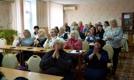 100-річний ювілей відзначає Нікопольській педагогічний коледж: освітян привітали Олександр Саюк і Микола Лукашук