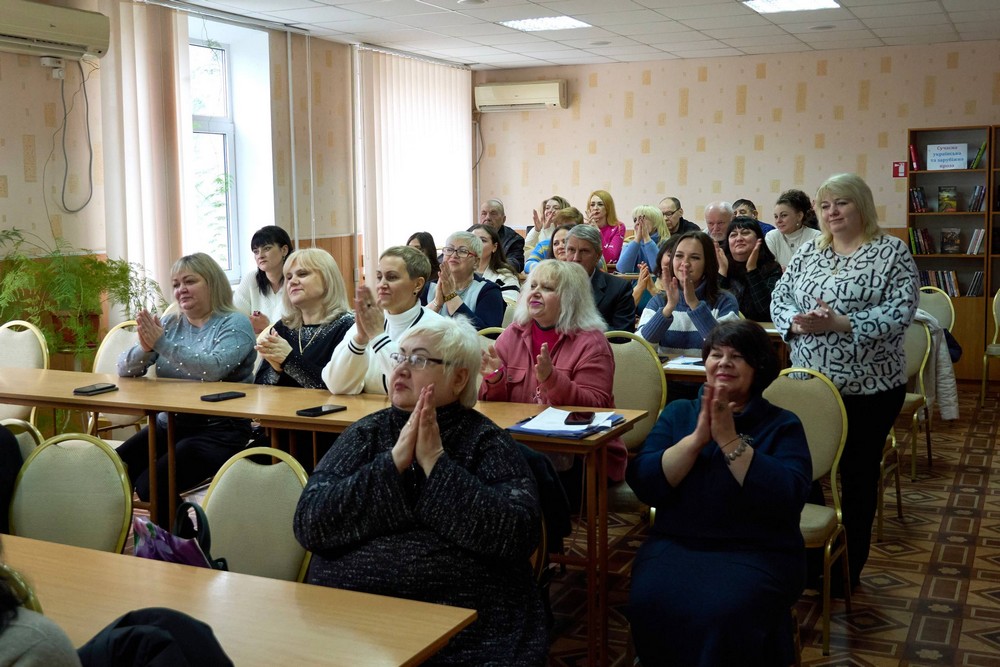 100-річний ювілей відзначає Нікопольській педагогічний коледж: освітян привітали Олександр Саюк і Микола Лукашук