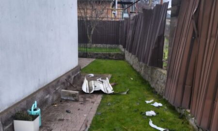 Чим і де обстрілювали Нікопольщину 19 грудня: інформація від моніторингових ресурсівсьогодні – є руйнування, під ударом також були Синельниківщина, Криворіжжя і Кам’янський район (фото)