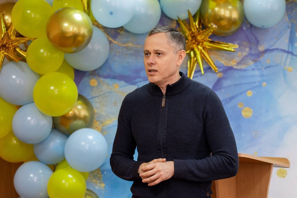 «Раніше ці люди-герої чекали сонця, а тепер – туманів і злив, бо не літають FPV-дрони» - Микола Лукашук відвідав Нікополь «Раніше ці люди-герої чекали сонця, а тепер – туманів і злив, бо не літають FPV-дрони» - Микола Лукашук відвідав Нікополь