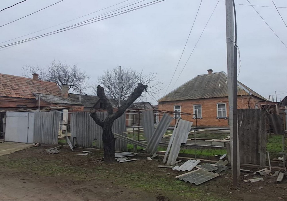 Фото наслідків ворожих атак на Нікопольщині