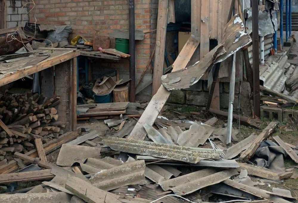 Фото наслідків ворожих атак на Нікопольщині