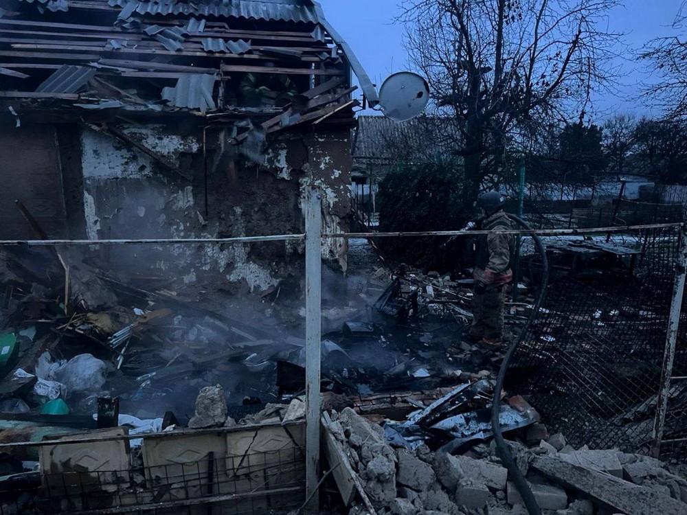 У Нікополі побито два кафе, будинки, у районі є поранений, понівечено ліцей, підприємство, під обстрілами було і Криворіжжя У Нікополі побито два кафе, будинки, у районі є поранений, понівечено ліцей, підприємство, під обстрілами було і Криворіжжя