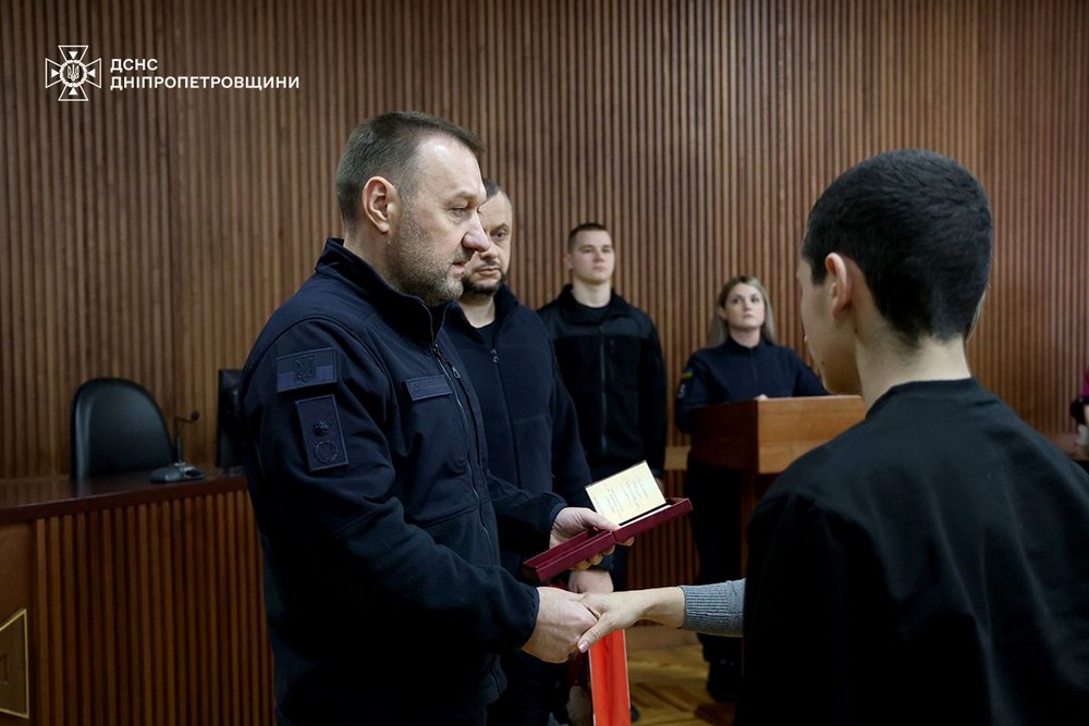 Рятувальника з Нікопольщини, який загинув у Нікополі, посмертно нагороджено орденом: фото
