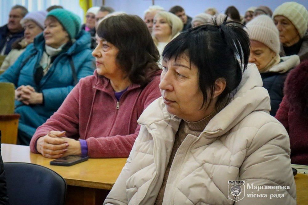 Енергетична безпека і гуманітарна допомога у Марганці: міський голова провів зустріч з головами ОСББ