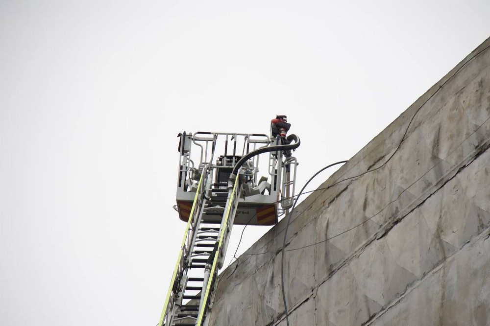 по Дніпру 12